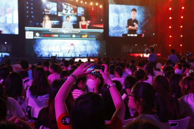 他速度极快 他速度极快