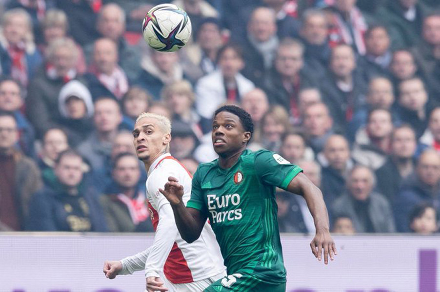 者在接受采 者在接受采