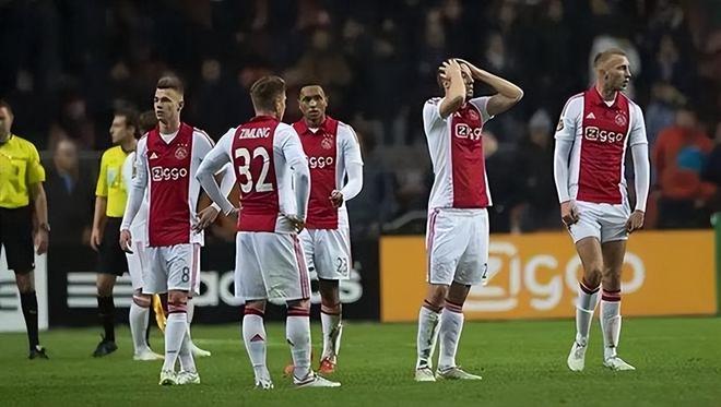 它不仅展现 它不仅展现