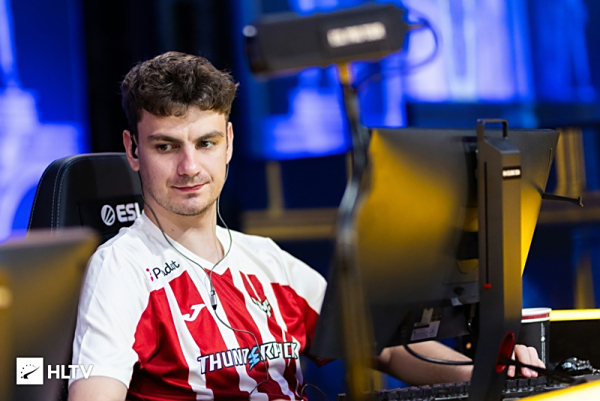 以广西足球 以广西足球