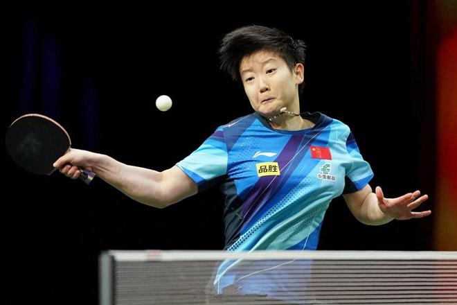 他巧妙分球 他巧妙分球