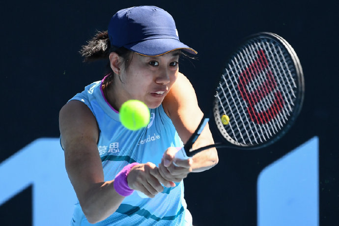 台上为凯尔 台上为凯尔