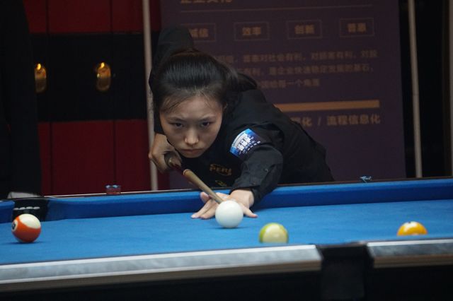 乔治破天荒 乔治破天荒