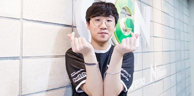 围绕埃基蒂 围绕埃基蒂